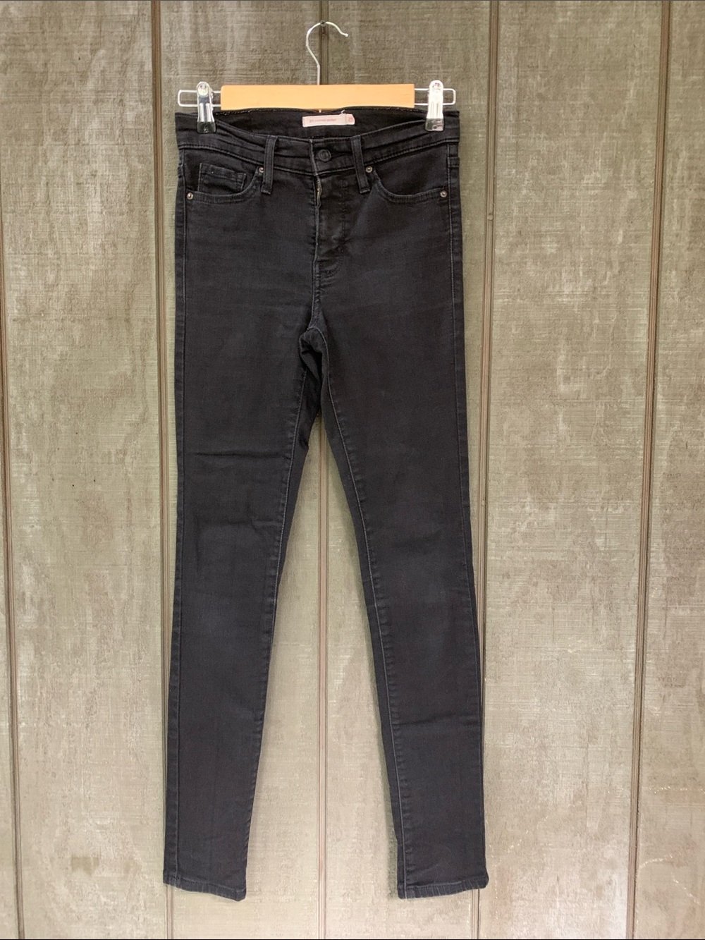 Levi’s 311 Shaping Skinny